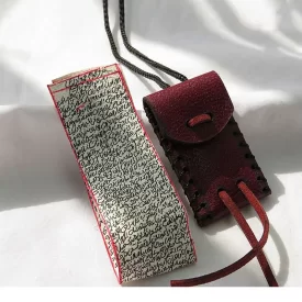 حرز امام جواد بر پوست آهو در ساعات سعد به همراه جادعایی کیف چرم طبیعی - کد 82353