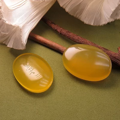 نگین تک عقیق زرد حکاکی شرف الشمس کد 35123