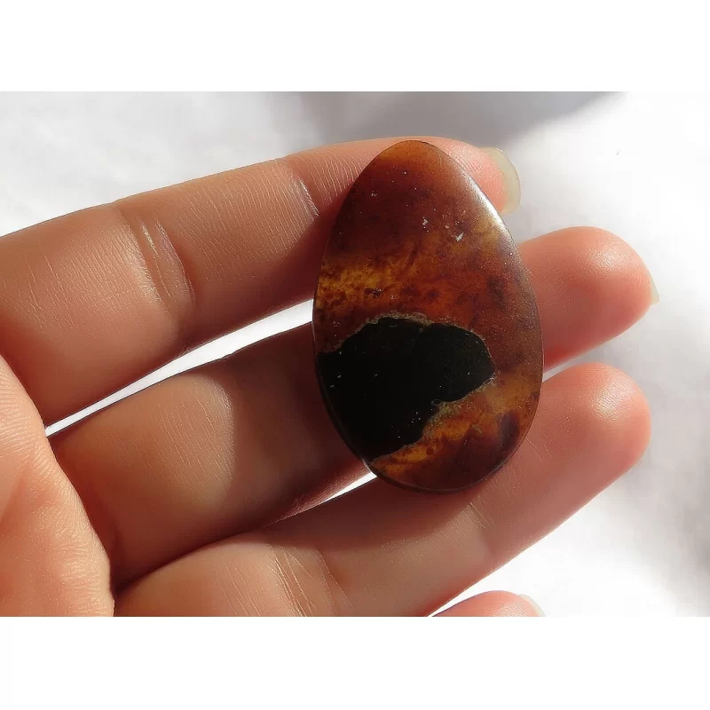 نگین کهربا بولونی لهستان اشکی درشت - کد 71315