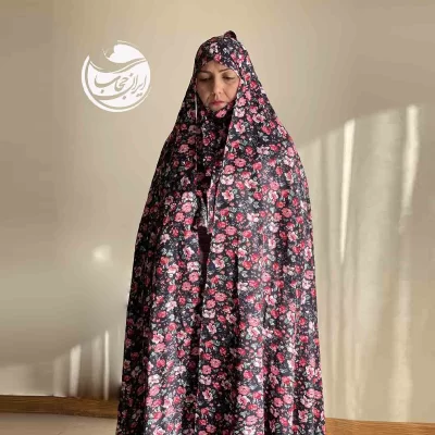 چادر نماز کودری طرح مشکی گل رز