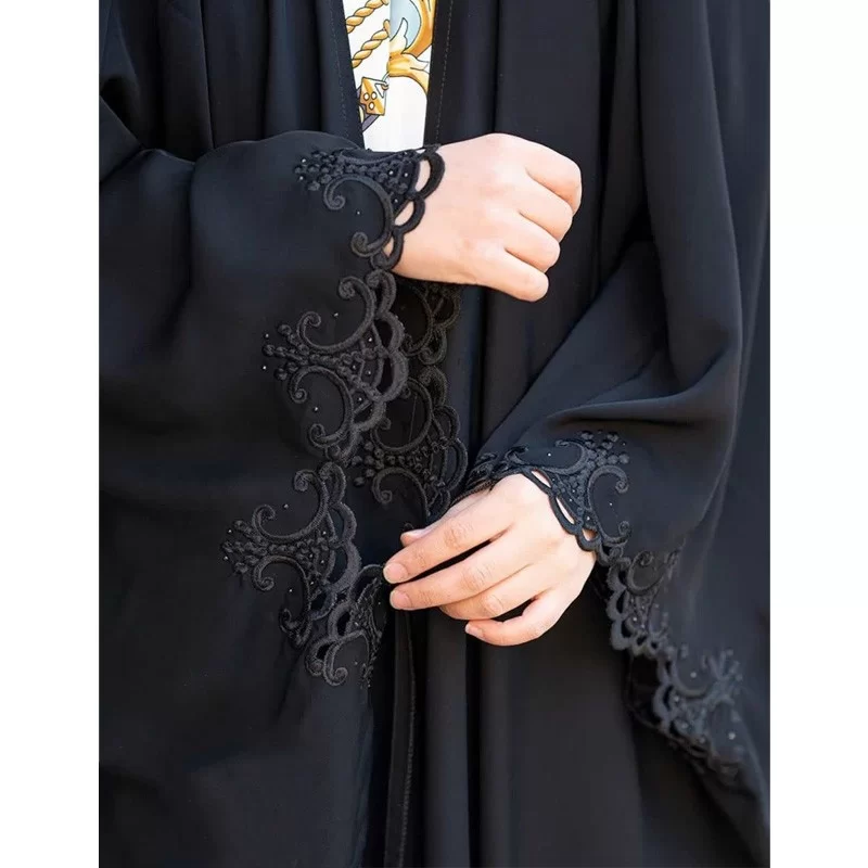 چادر مشکی عربی گلدوزی طرح نازنین