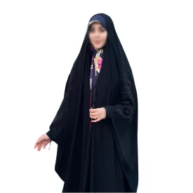 چادر مشکی عربی گلدوزی طرح شقایق
