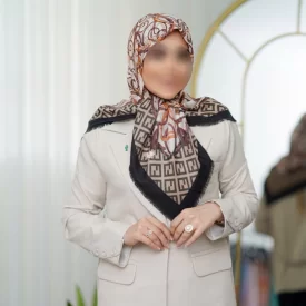 روسری کشمیر طرح فندی کمربندی