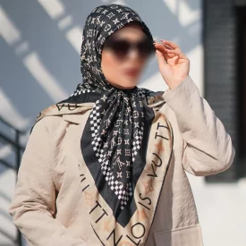 روسری ابریشم ژاکارد طرح ال وی