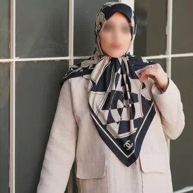 روسری ابریشم ژاکارد طرح شنل کد 1