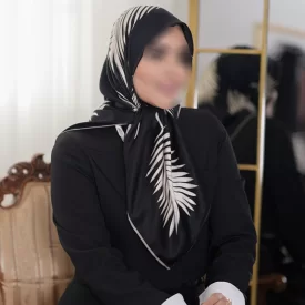 روسری ابریشم ژاکارد طرح برگ