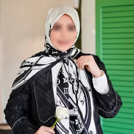 روسری ابریشم کجراه طرح ال وی