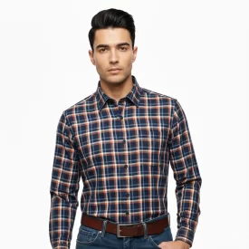 پیراهن مردانه آستین بلند مدل سیاوش رنگ چهارخانه سرمه ای