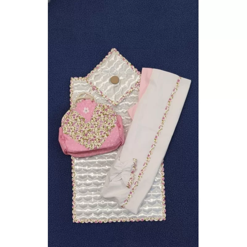 ست جشن تکلیف دخترانه طرح گلبرگ