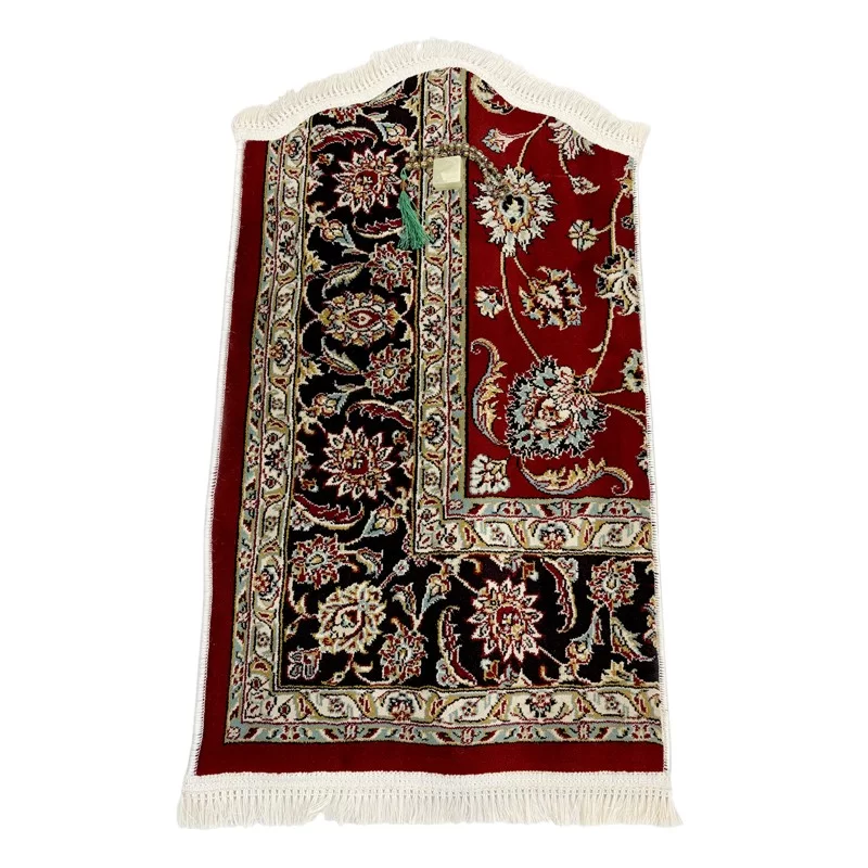 سجاده متبرک حرم مطهر رضوی