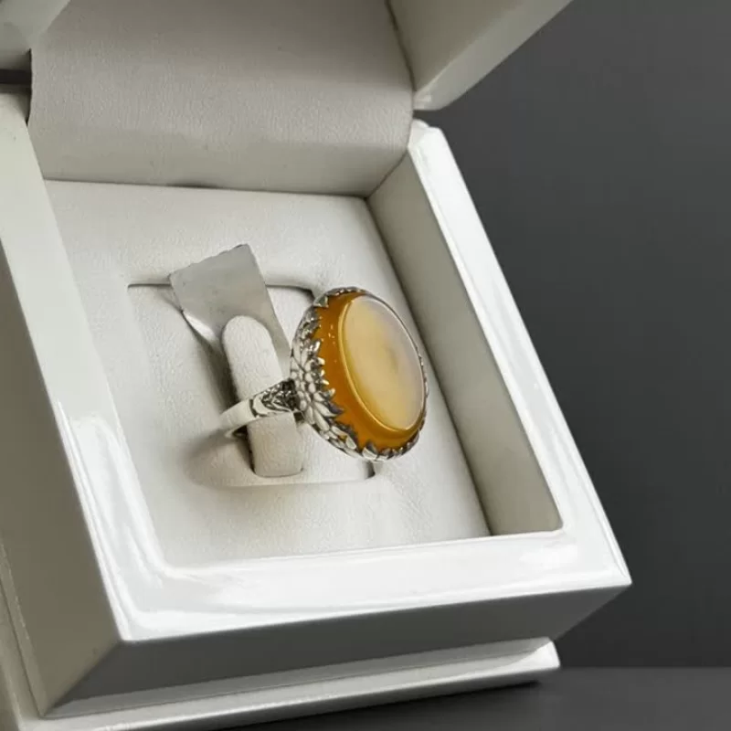 انگشتر نقره زنانه مدل عقیق زرد شرف الشمس کد 57