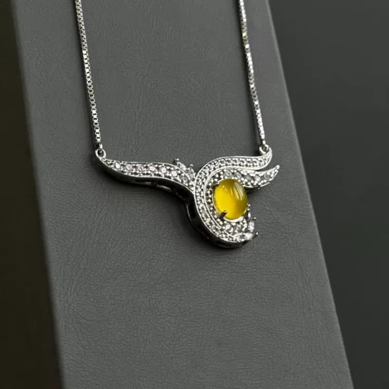 مدال نقره زنانه مدل عقیق زرد شرف الشمس آبکاری رادیوم با زنجیر کد 132