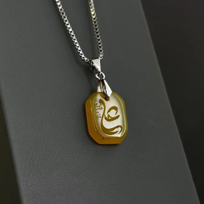 مدال زنجیردار زنانه مدل عقیق زرد شرف الشمس کد 178