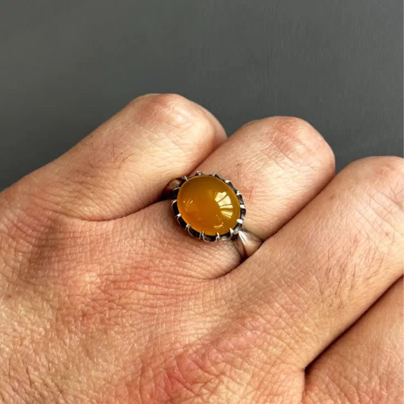 انگشتر نقره مردانه مدل عقیق زرد شرف الشمس کد 25