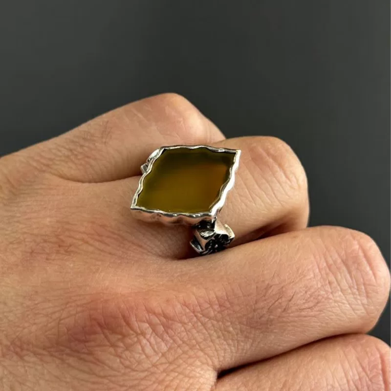 انگشتر نقره مردانه مدل عقیق زرد شرف الشمس کد7