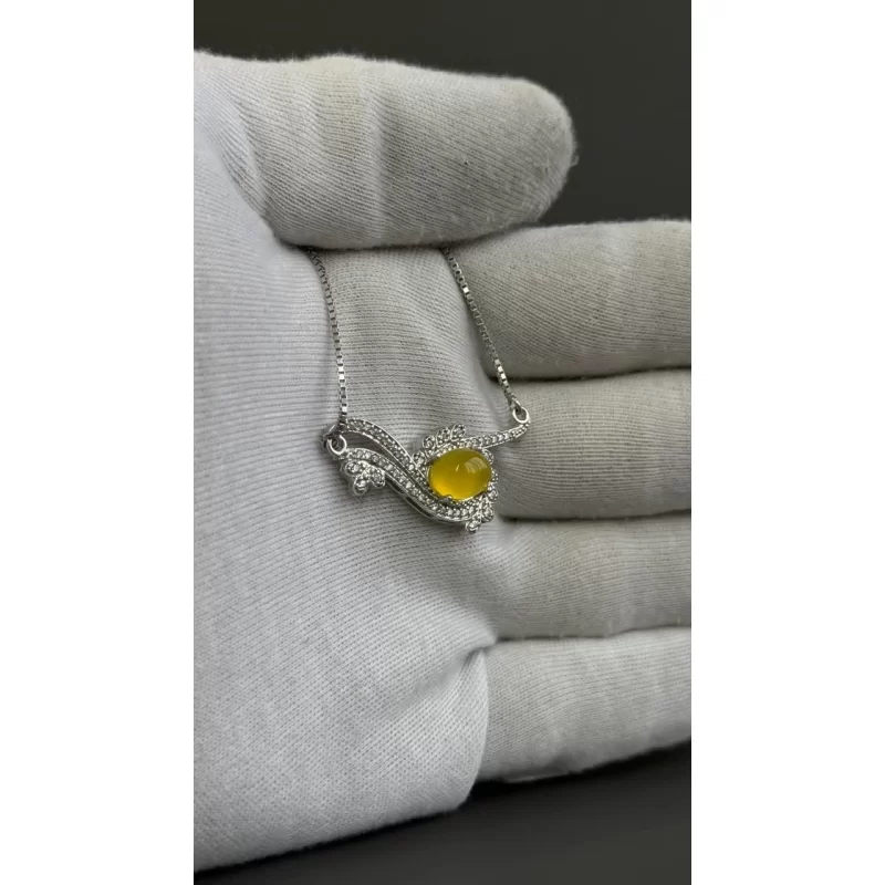 مدال نقره زنانه مدل عقیق زرد شرف الشمس آبکاری رادیوم با زنجیر کد 128