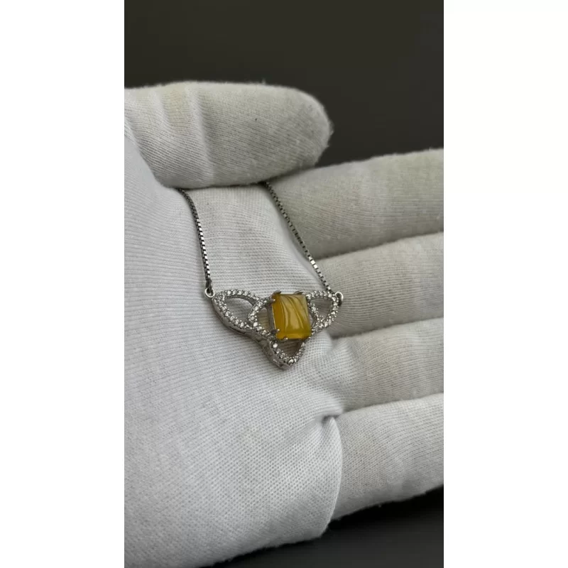 مدال نقره زنانه مدل عقیق زرد شرف الشمس آبکاری رادیوم با زنجیر کد 135