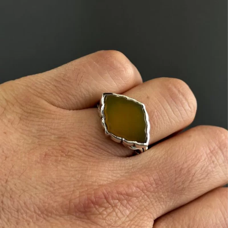 انگشتر نقره مردانه مدل عقیق زرد شرف الشمس کد 10