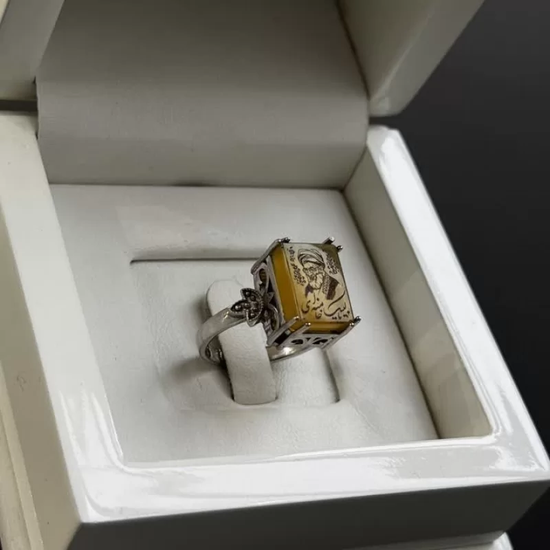 انگشتر نقره زنانه مدل عقیق زرد شرف الشمس طرح رهبری کد 187