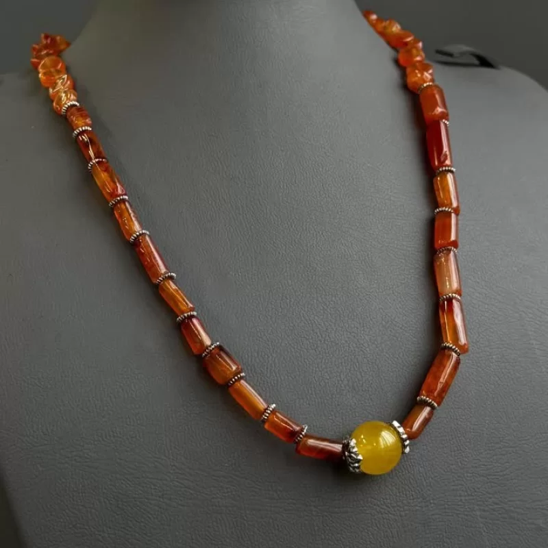 گردنبند سنگی زنانه مدل عقیق زرد شرف الشمس کد 188