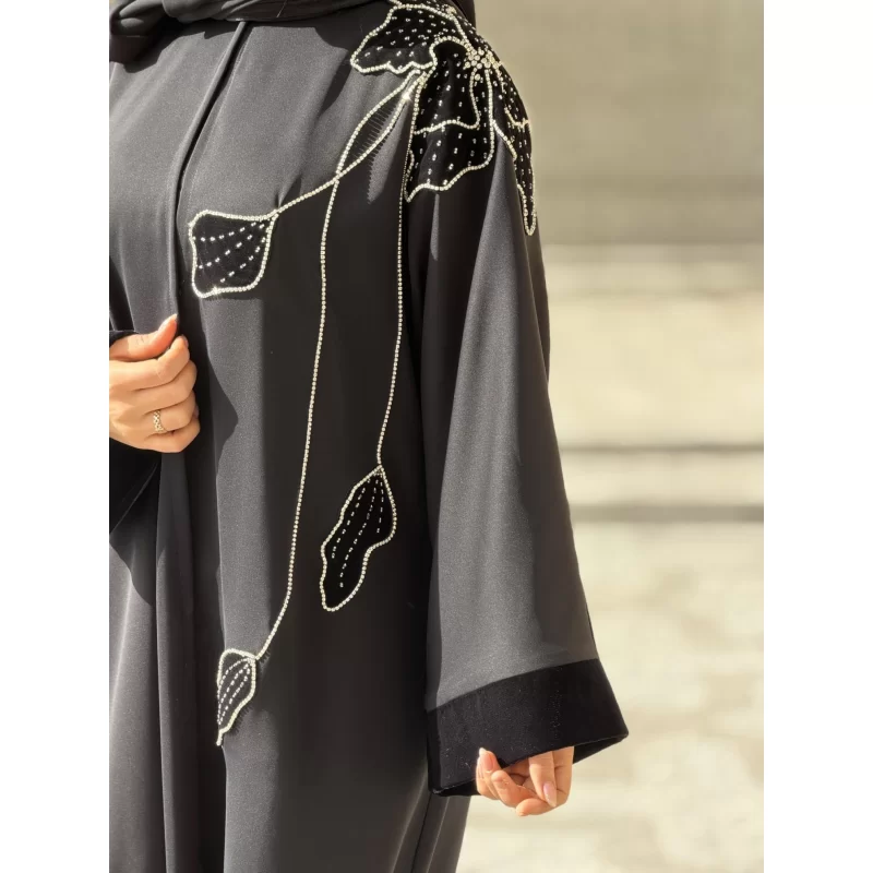 مانتو عبایی طرح یاسمن