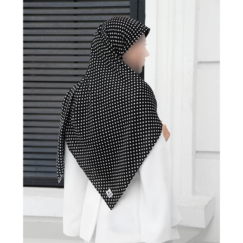 روسری نخی اسپان کد RNF233