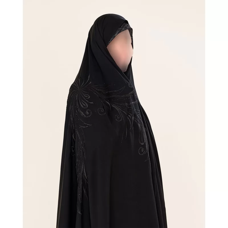 چادر مشکی سنتی ایرانی گلدوزی طرح طاووس قجری کره کد CH322085