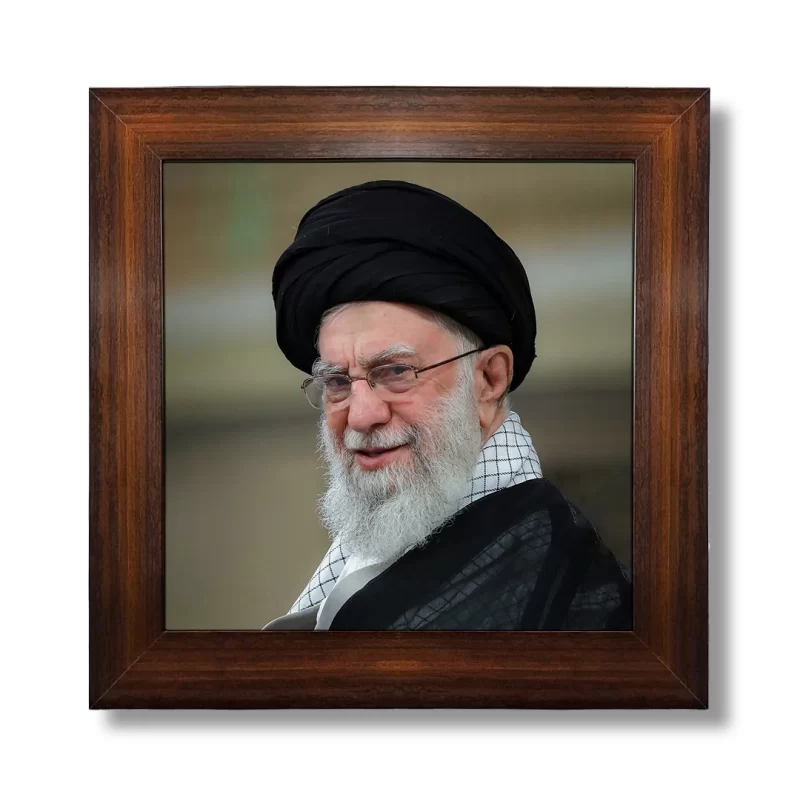 قاب پارچه ای طرح رهبر شهید