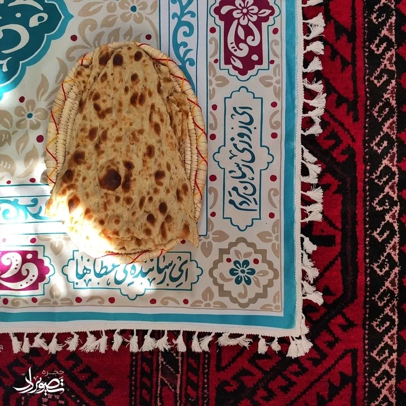 سفره سنتی ایرانی طرح روزی دهنده مدل هشت نفره
