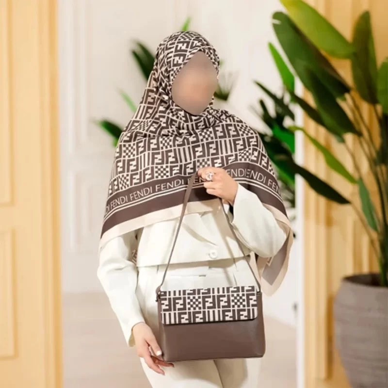 ست کیف و روسری قهوه ای طرح فندی