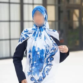 روسری زنانه سفید آبی نخ یونیک طرح گل و ختایی