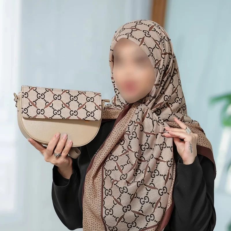 ست کیف و روسری طرح گوچی حاشیه کرم کد L60