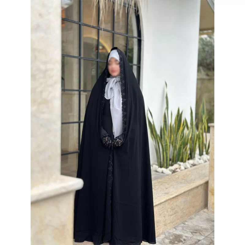چادر ایرانی مشکی گلدوزی طرح سنتی