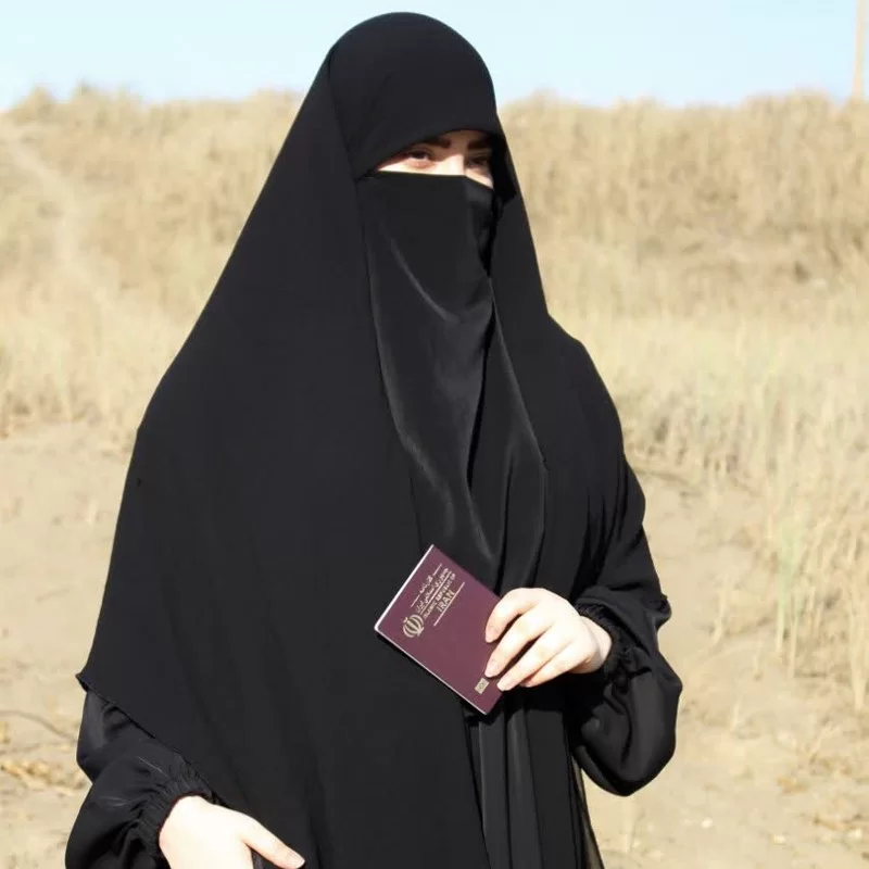 روسری مشکی کرپ نقابدار
