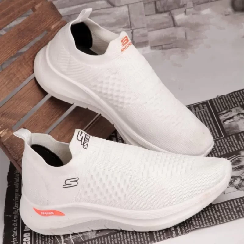 کتانی راحتی اسپرت لژ دار سفید طرح اسکیچرز