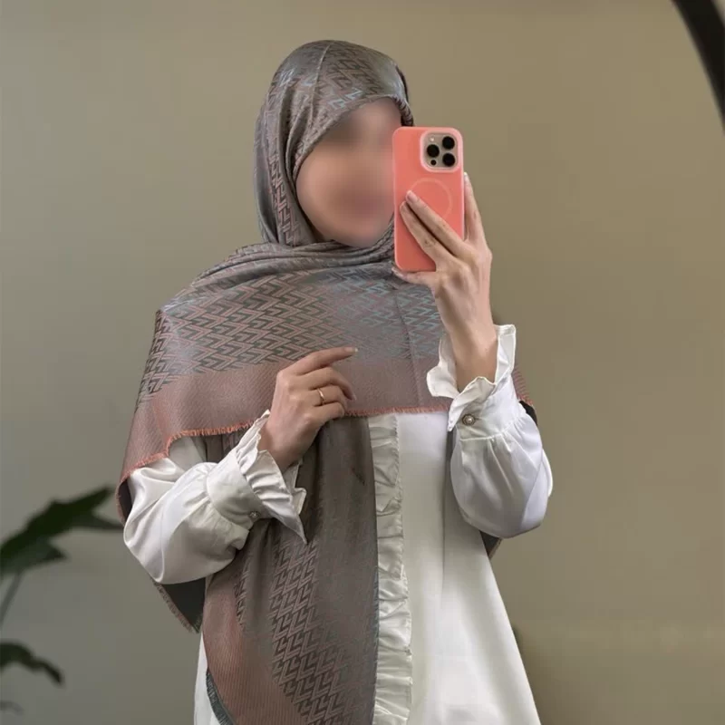 روسری نخ ژاکارد لمه 