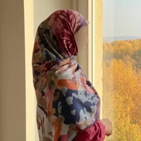 روسری زنانه حریر مدل توران