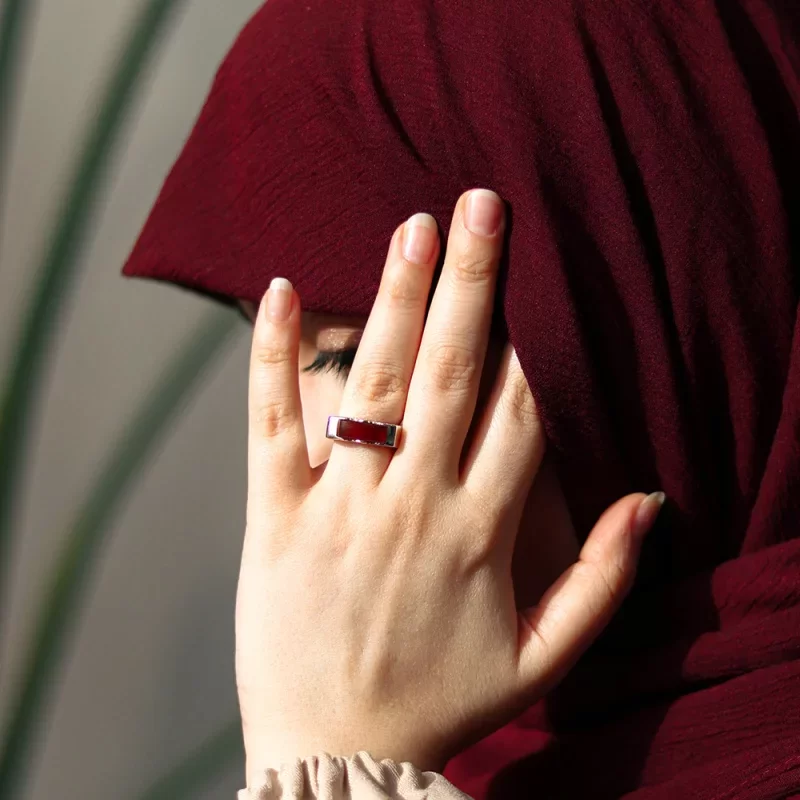 حلقه عقیق سرخ زنانه ماهد