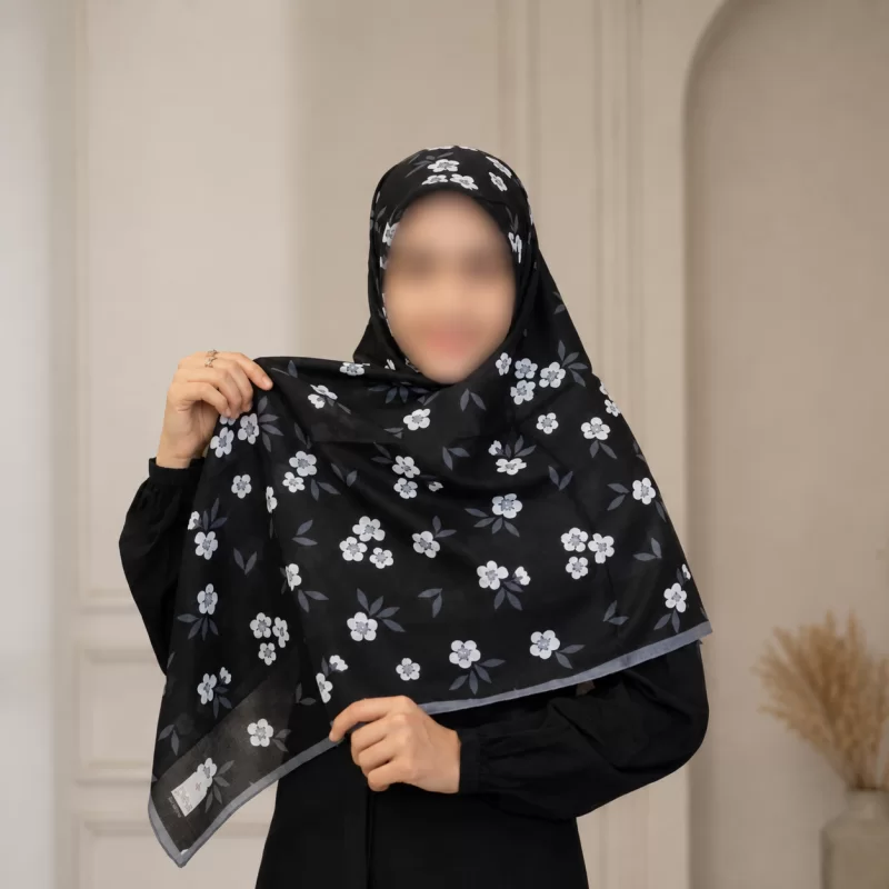 روسری دخترانه حریر مدل ژاله