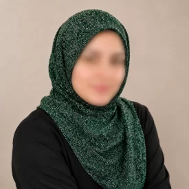 روسری زنانه حریر مدل گلبرگ رنگ سبز تیره