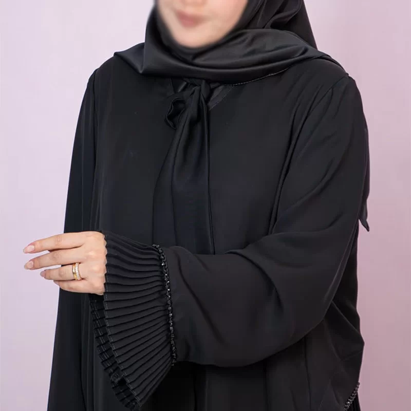 پیراهن مشکی جواهردوزی طرح ارغوان