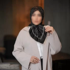 روسری زنانه مشکی شکلاتی ابریشم طرح کوچ