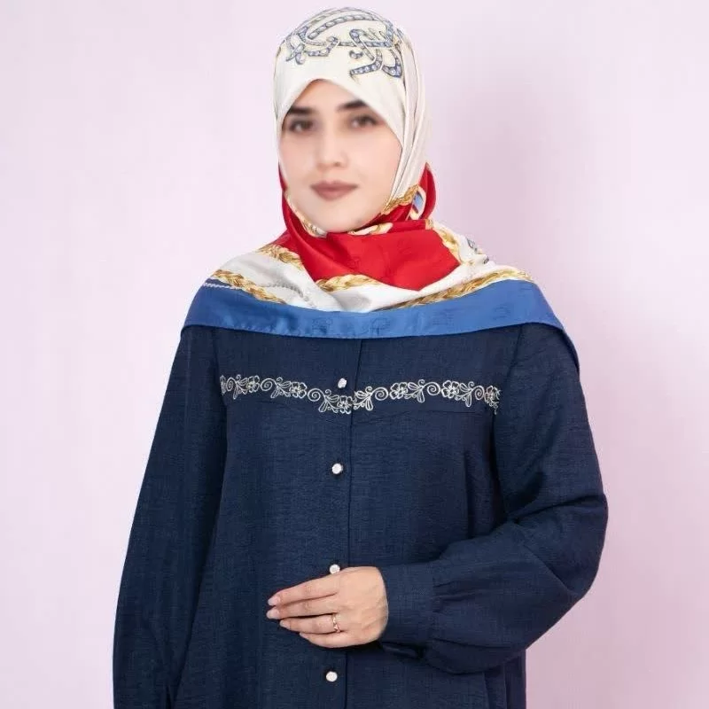 مانتو گلدوزی شده آبی طرح میدی