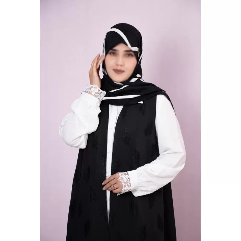 وست بلند مشکی طرح طاووس