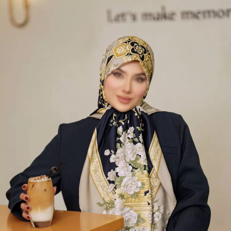 روسری رنگی طرح دار کد 10392