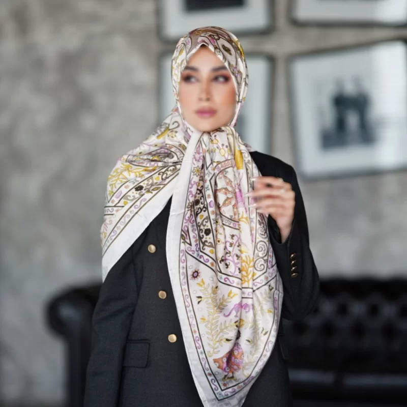 روسری رنگی طرح دار کد 10672