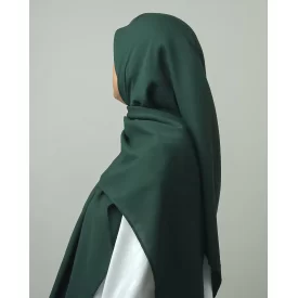روسری ساده کرپ‌حریر سبز زمردی