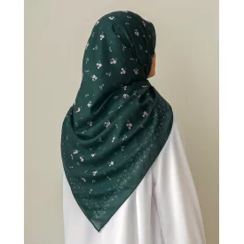 روسری گلدار طرح ارغوان زمردی