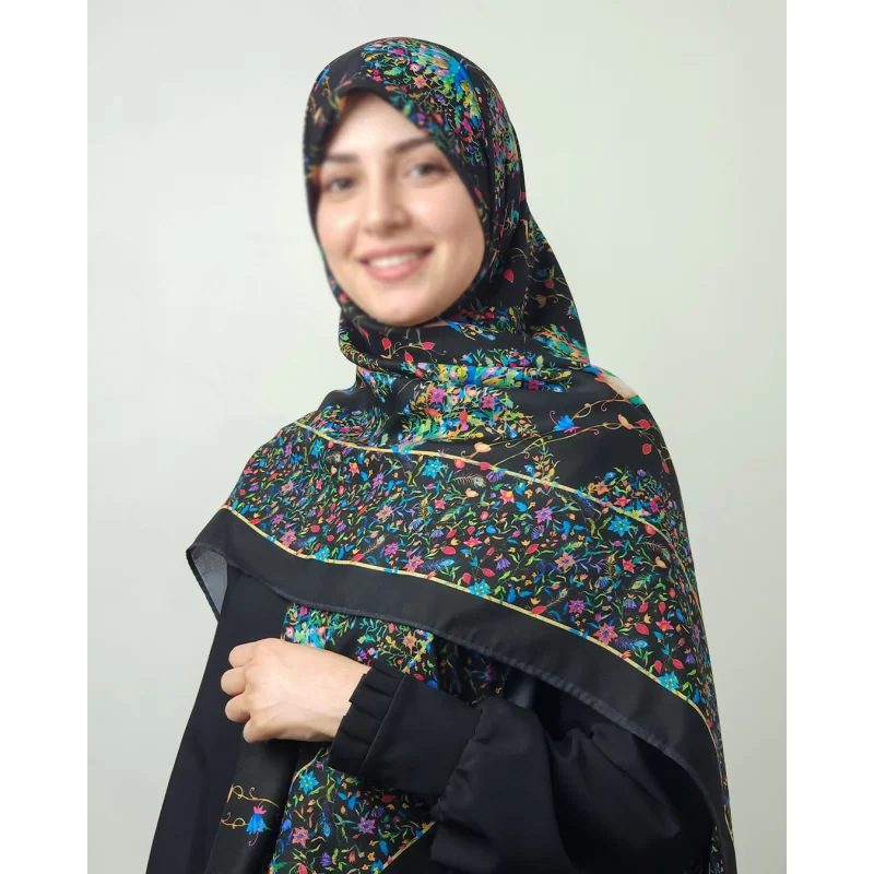 روسری طاووس مشکی