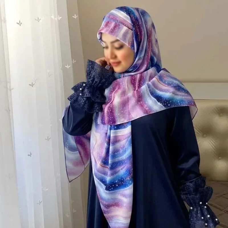 روسری نخ طرح هالهاین